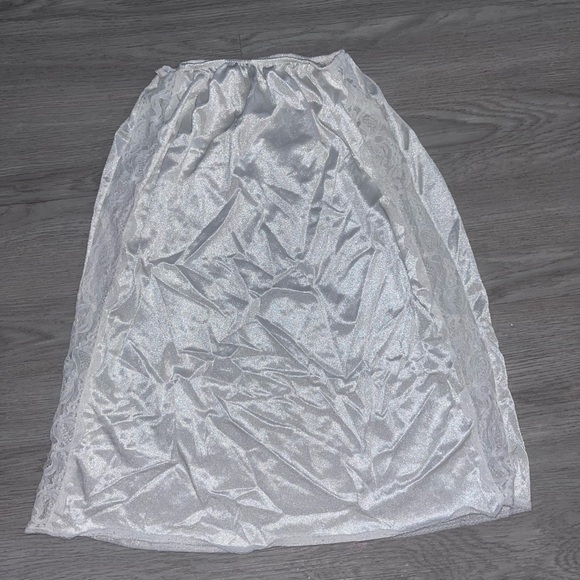 Vintage White satin lace mini slip skirt small - Picture 3 of 8
